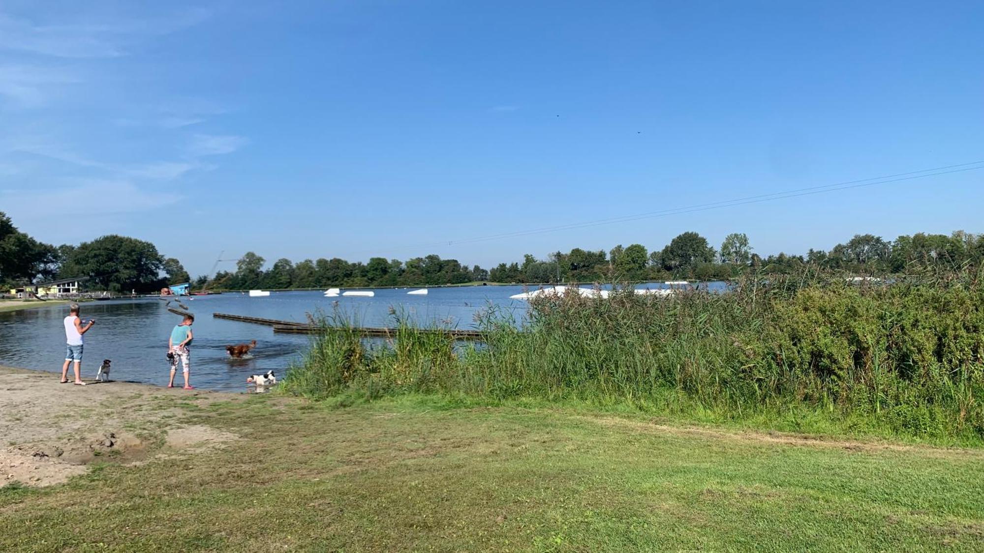 'T Paviljoenhus Bij Sneekermeer Offingawier Exterior photo